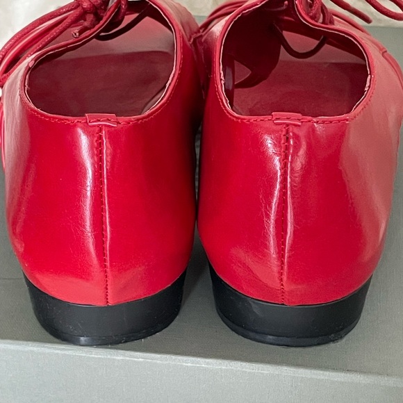 Antelope Red women sandals like new - Picture 2 of 13